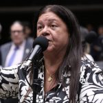 Comissão aprova projeto que equipara lúpus a deficiência para fins legais