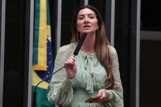 Câmara aprova projeto que cria o Dia da Autoestima da Mulher Brasileira