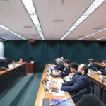 Motoristas de aplicativo pedem maior remuneração e mais segurança em debate na Câmara