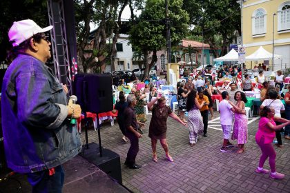Prefeitura de Manaus realiza 2ª edição do projeto ‘Bolerão da Saudade’ no mirante Lúcia Almeida