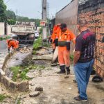 Equipe de plantão da prefeitura reconstrói galeria subterrânea no Parque 10