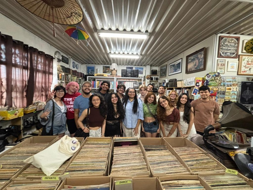 Clube de leitura ‘Os Rejeitados’ promove encontro literário na Biblioteca Pública do Amazonas