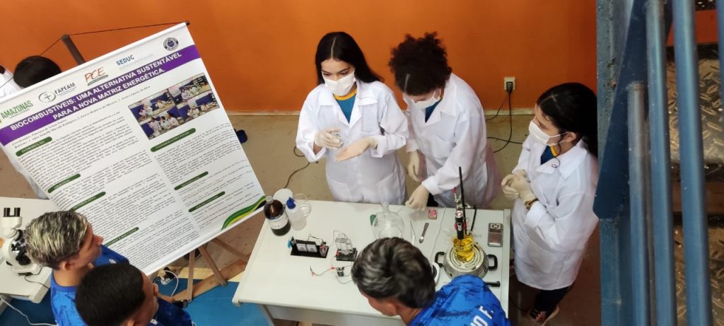 Estudantes de Nova Olinda do Norte investigam biocombustíveis como alternativa de energia renovável