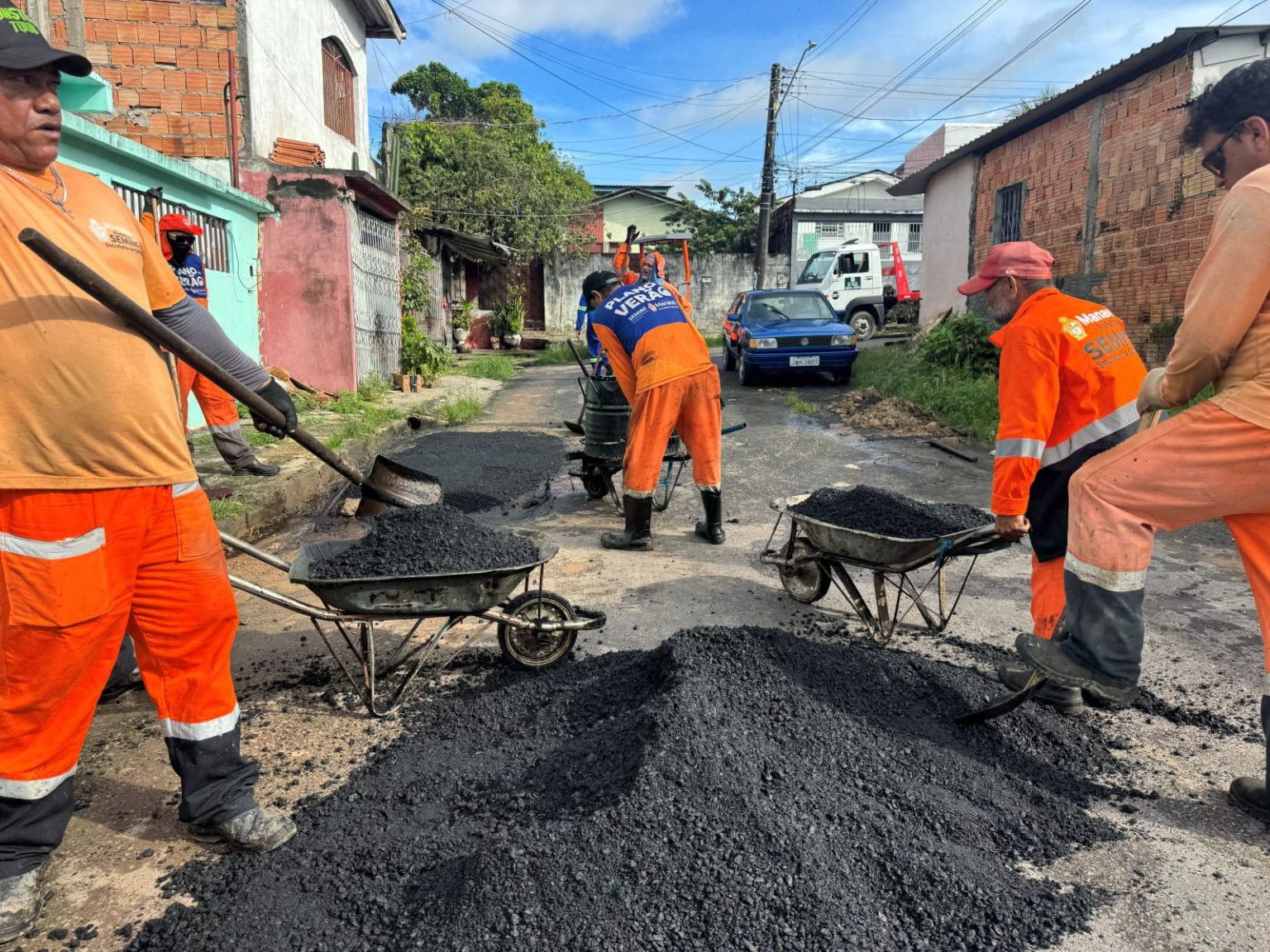 Prefeitura avança com manutenção asfáltica no bairro São José e melhora mobilidade na zona Leste