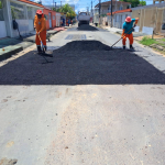 Prefeitura de Manaus avança com nova frente de asfalto no bairro Cidade Nova e leva mais dignidade e mobilidade aos moradores