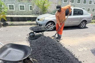 Prefeitura de Manaus intensifica recuperação viária e leva mais segurança ao bairro São Raimundo