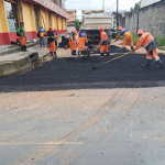Prefeitura de Manaus intensifica serviços de recuperação viária no bairro Cidade Nova 