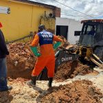 Prefeitura de Manaus realiza manutenção de drenagem no conjunto Manoa e recupera trecho afetado por cratera