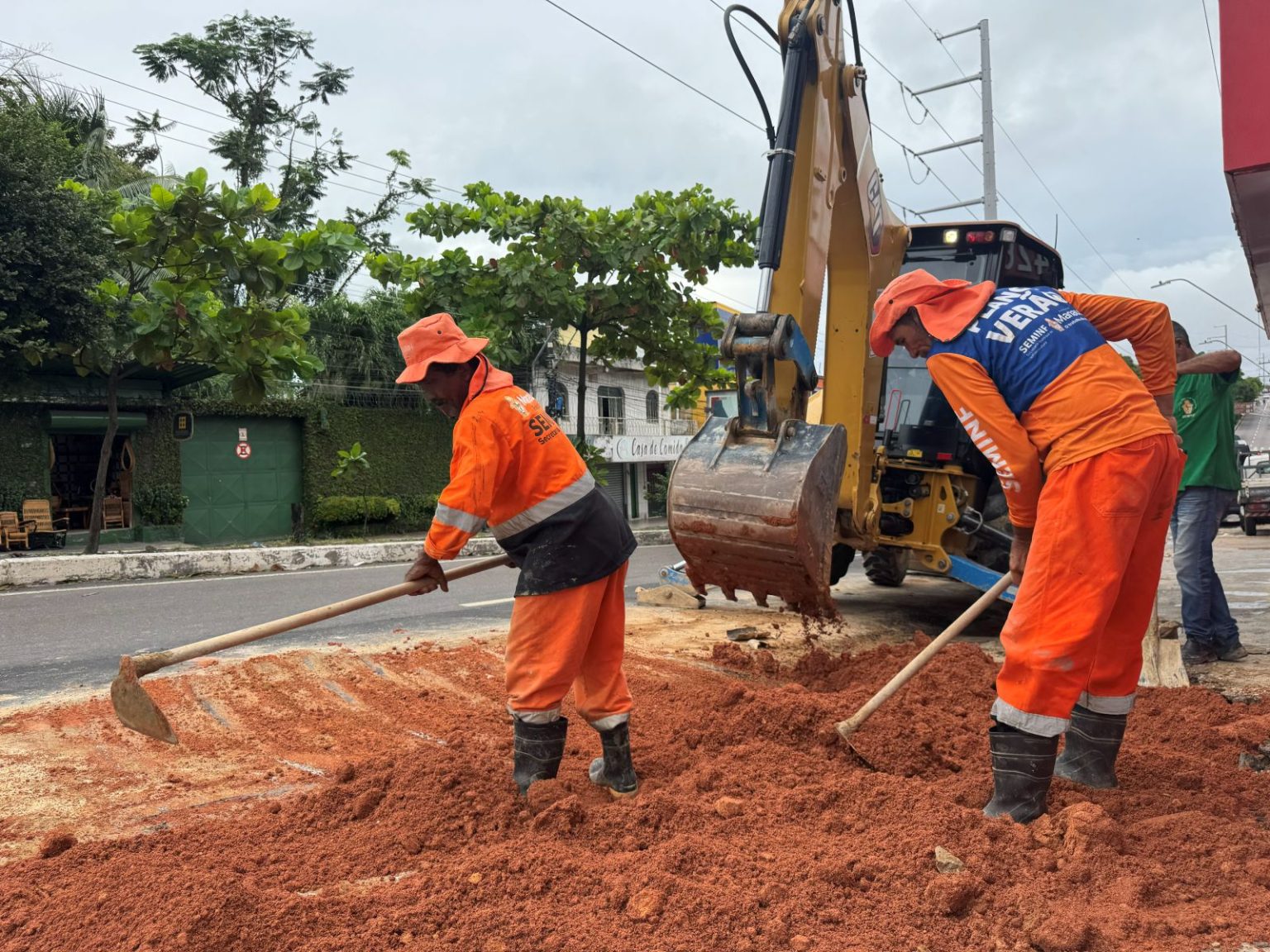 Prefeitura de Manaus reforça drenagem no bairro Raiz e reduz riscos de alagamentos na zona Sul