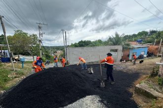 Prefeitura de Manaus avança com pavimentação no Distrito Industrial 2 e transforma realidade de moradores na zona Leste