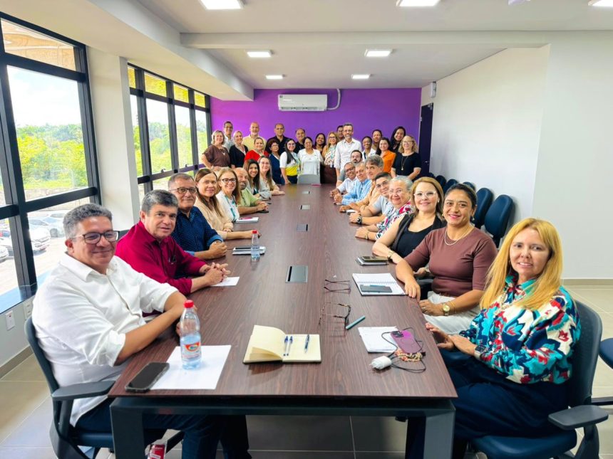 Prefeitura promove reunião de alinhamento com equipes técnicas do Implurb com foco em projetos e protagonismo urbano