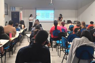 Prefeitura fortalece atenção à saúde de pessoas com doenças crônicas com capacitação de enfermeiros e médicos