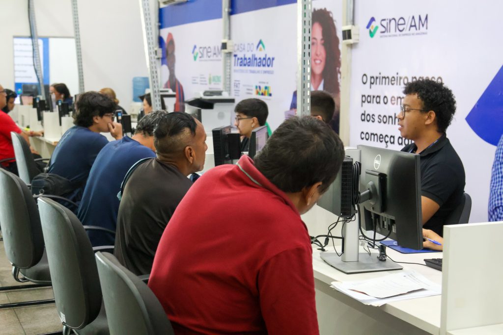 Sine Amazonas divulga 263 vagas de emprego para esta sexta-feira