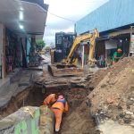 Prefeitura de Manaus avança com substituição de 50 metros da rede de drenagem em área comercial do bairro Betânia