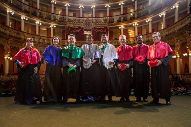 André Zogahib e Katia Couceiro são empossados nos cargos de reitor e vice-reitora da UEA