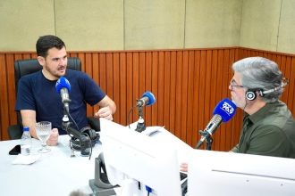 Prefeito Renato Junior destaca infraestrutura, habitação e diálogo com a população durante entrevista e anuncia novos secretários da Semad e Casa Civil