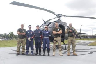 Serviço aéreo da SSP-AM resgata idosa com insuficiência respiratória em comunidade rural