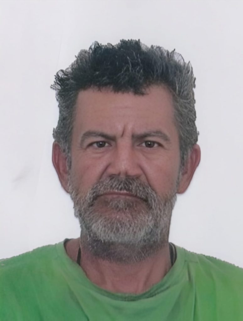 IML pede ajuda para encontrar familiares de Cristiano Costa dos Santos