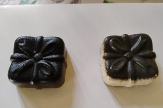 Com apoio do Governo do Amazonas, alunos do Programa Ciência na Escola da Fapeam criam sabonete com borra de café, em Barreirinha