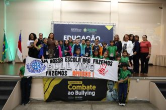 Educadores da rede estadual de ensino participam de lançamento da Campanha de Combate ao Bullying 2026