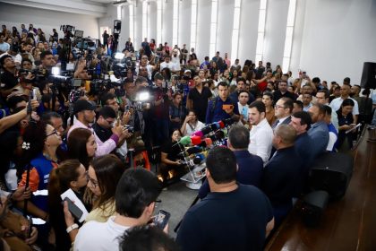 Prefeito Renato Junior anuncia novos gestores da Controladoria, Ouvidoria, Ageman e IMMU e estrutura primeiro escalão do município