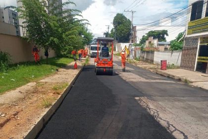 Prefeitura de Manaus avança com recuperação asfáltica e melhora mobilidade no bairro Colônia Japonesa