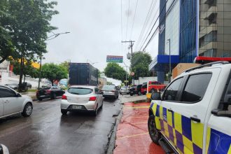 Prefeitura de Manaus intensifica fiscalização contra estacionamento irregular nas zonas Norte e Sul
