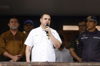 Durante celebração dos 189 anos da PMAM, governador interino Roberto Cidade destaca mais de R$ 1 bilhão em investimentos na segurança pública