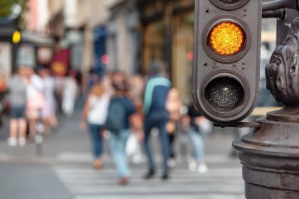 Câmara aprova projeto sobre sinalização de travessia de pedestres