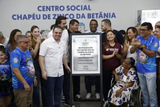 Governador interino Roberto Cidade reforça ações de esporte e lazer com entrega do Centro Social Chapéu de Zinco, na Betânia
