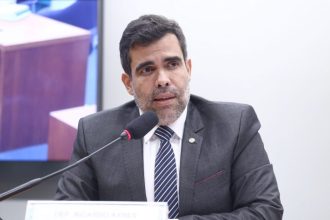 Comissão aprova projeto que muda avaliação de entidades que atendem crianças