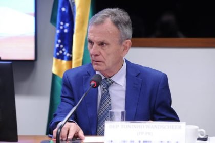 Comissão aprova suspensão de regra sobre uso de ferrovias por diferentes empresas