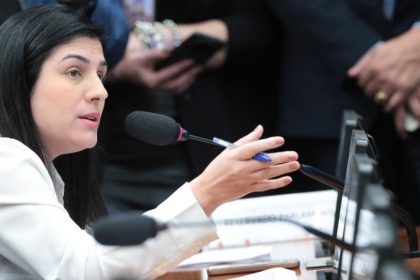 Comissão aprova prioridade no SUS para mulher que perde filho na gravidez ou no parto