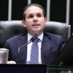 Motta quer votar na próxima semana financiamento mínimo para assistência social no Brasil