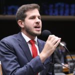 Para relator, aumento da licença-paternidade é o maior avanço trabalhista em 13 anos; ouça a entrevista