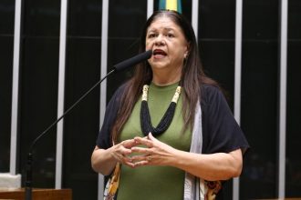 Comissão aprova compartilhamento de dados em operações de crédito com outros países