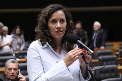 Comissão aprova incentivo a filmagens e turismo de telas