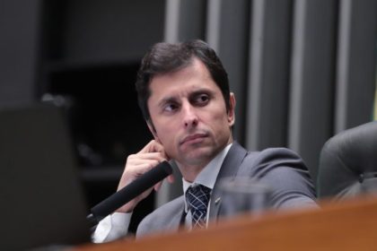 Comissão aprova criação de selo para empresas que apoiam mães atípicas