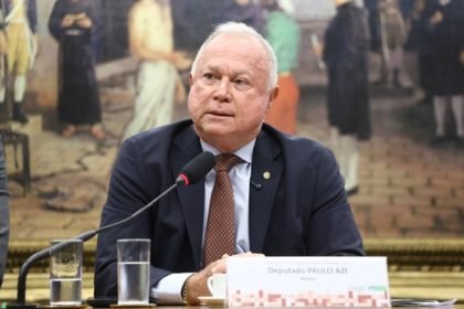 Comissão pode votar PEC que reduz jornada de trabalho