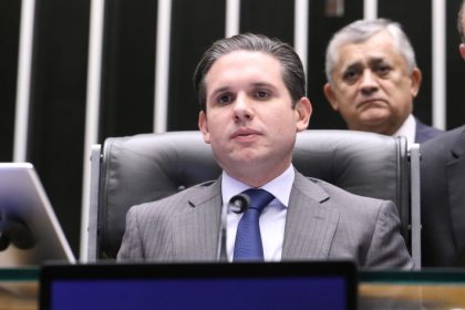 Motta cria comissão para analisar projeto que amplia limite de faturamento do MEI