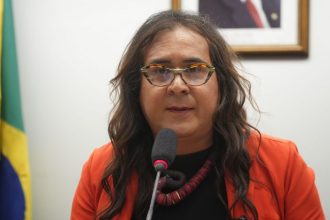 Projeto declara ser de interesse público injeção semestral contra o HIV