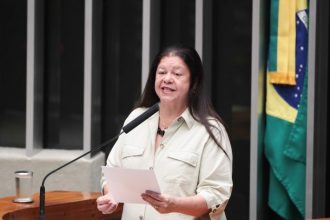 Câmara aprova endurecimento de pena para preso em saída temporária que agredir mulher