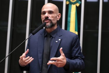 Comissão aprova projeto que permite a estados reduzir tempo para aposentadoria de PMs e bombeiros