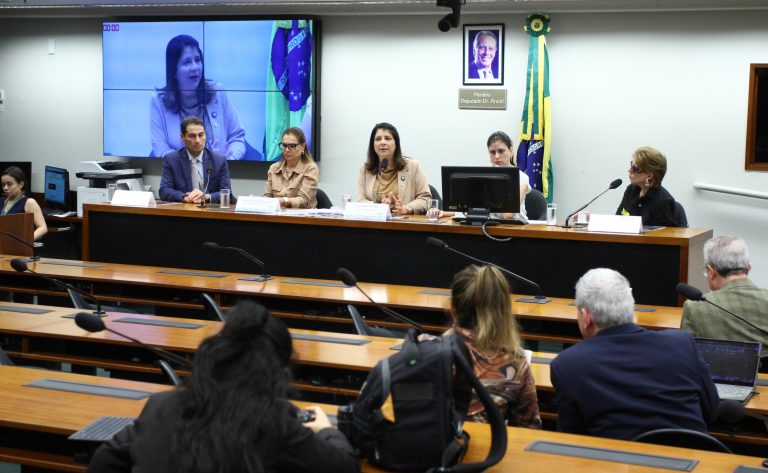 Abril Marrom: especialistas dizem que 75% dos casos de cegueira podem ser evitados