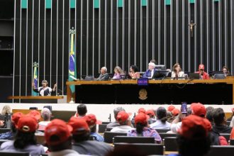 Câmara lembra 30 anos do Massacre de Eldorado dos Carajás e debate reforma agrária