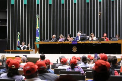 Câmara lembra 30 anos do Massacre de Eldorado dos Carajás e debate reforma agrária