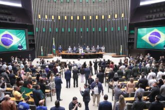 Câmara celebra aniversário de Brasília e destaca papel da capital na democracia