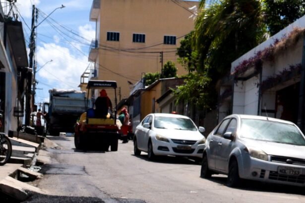 Prefeitura de Manaus leva obras, limpeza e serviços do Manaus que a Gente Cuida ao bairro Lírio do Vale