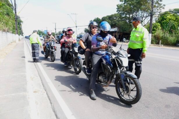 IMMU realiza operação Mobilidade Segura em Manaus e aborda 105 veículos na manhã de 29/7