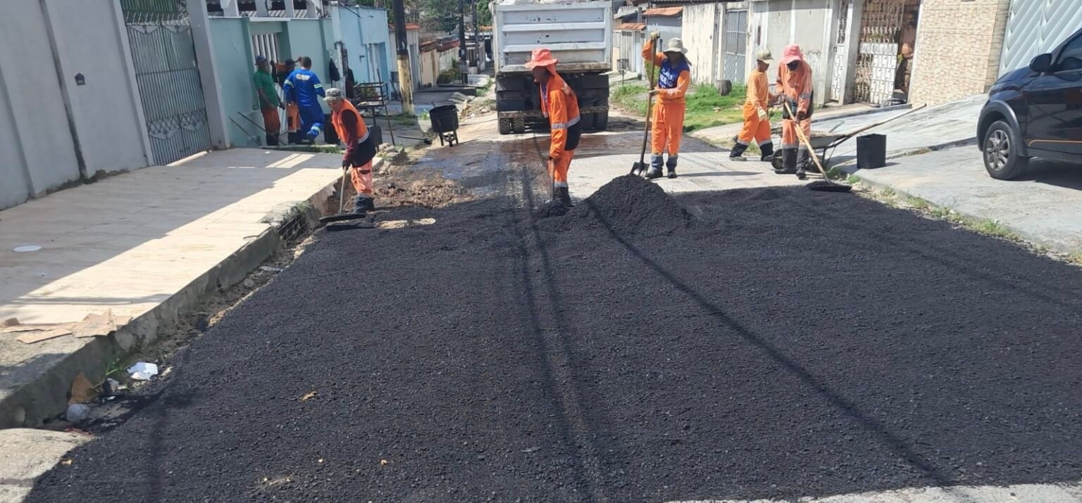 Prefeitura de Manaus amplia recuperação asfáltica na rua Araci do Cidade Nova e mantém cronograma de manutenção viária
